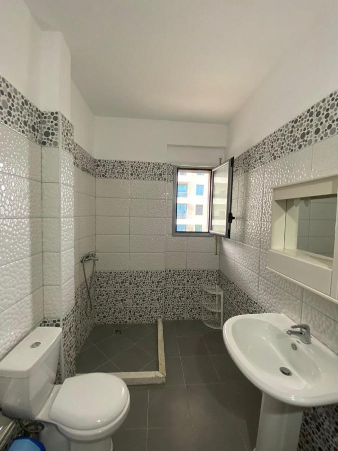 Vlora'S Apartment Exterior photo