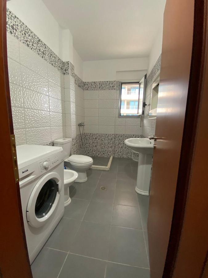 Vlora'S Apartment Exterior photo